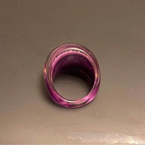 Sz 5.75 Purple Resin polka dot Ring - Picture 8 of 10
